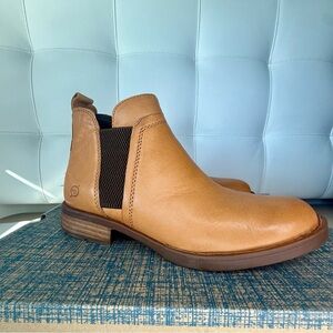 Women’s Brown Leather Chelsea Boots